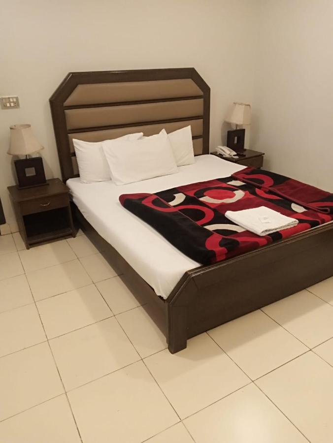 Hotel Eden Rock Ραβαλπίντι Εξωτερικό φωτογραφία